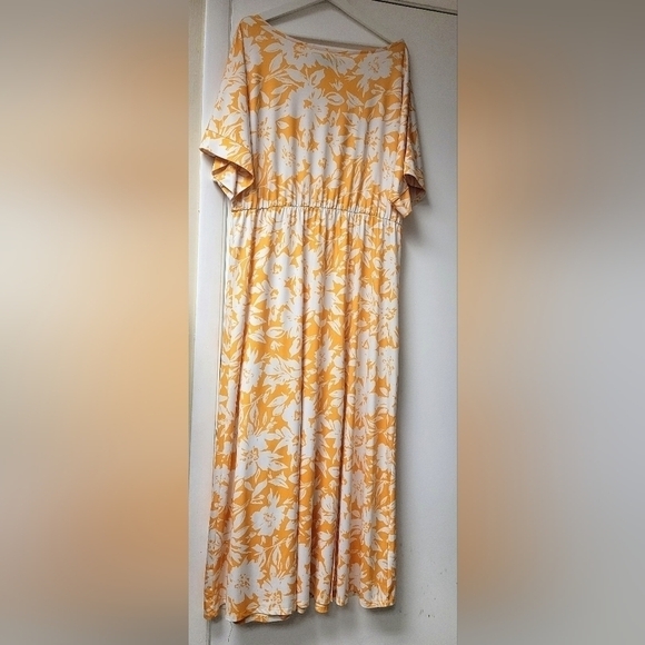 Eloquii Yellow And White Floral Maxi Dress With Elastic Waist Front Slit Size 16 - Picture 3 of 16